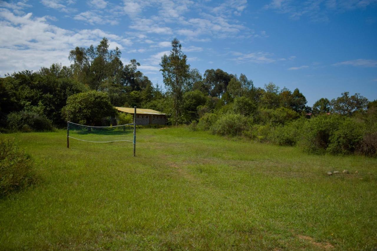 Camp Mahon Gardens Hotel Nanyuki Exterior photo