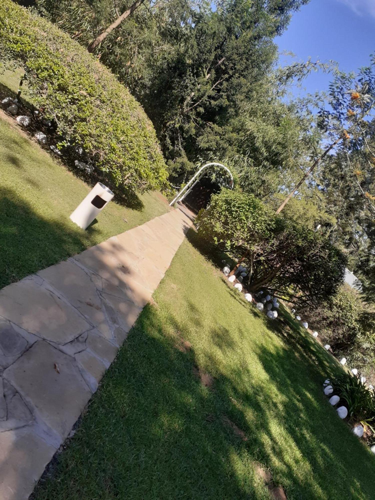Camp Mahon Gardens Hotel Nanyuki Exterior photo